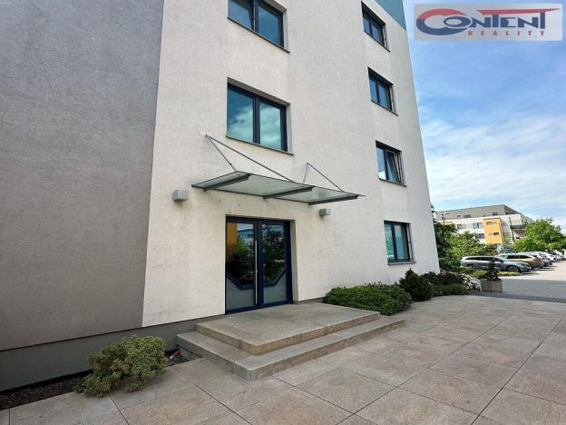 Pronájem kanceláře, Praha - Dolní Chabry, Dopraváků, 258 m2