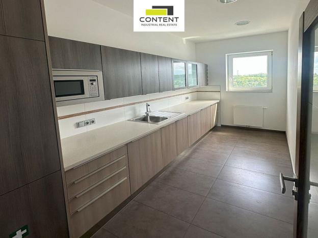 Pronájem kanceláře, Praha - Dolní Chabry, Dopraváků, 258 m2