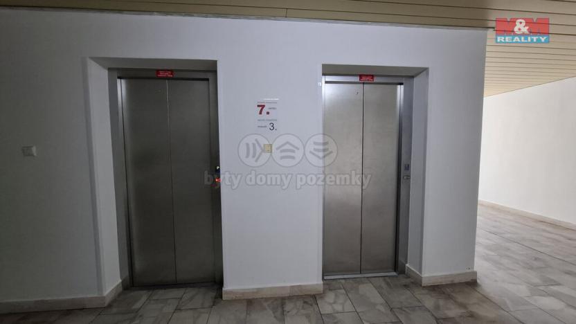 Prodej bytu 1+kk, Rožnov pod Radhoštěm, Lesní, 16 m2