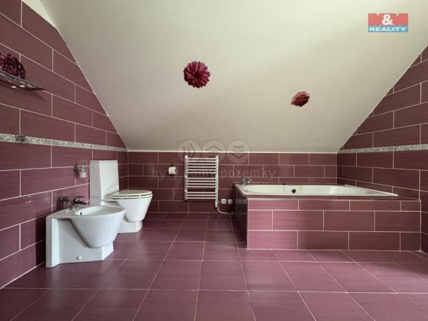 Prodej rodinného domu, Horní Stropnice - Staré Hutě, 363 m2