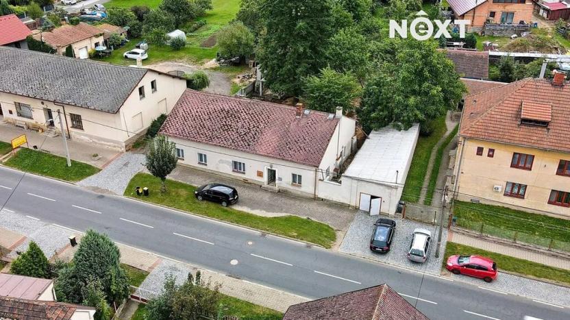 Prodej rodinného domu, Dobřenice, 351 m2
