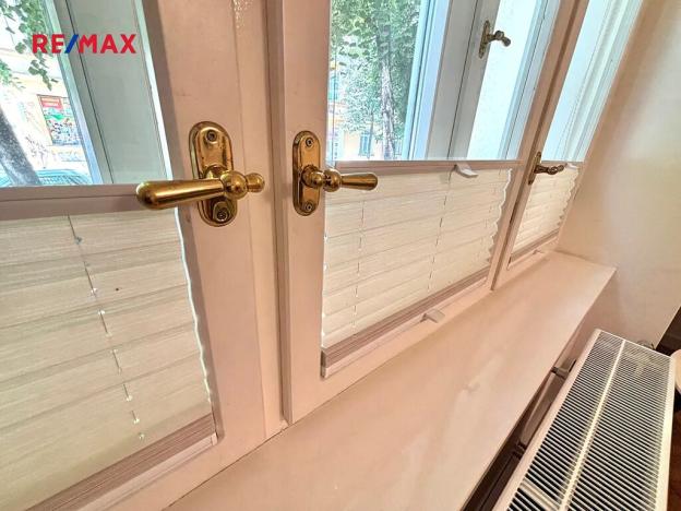 Pronájem kanceláře, Praha - Vinohrady, Kolínská, 127 m2