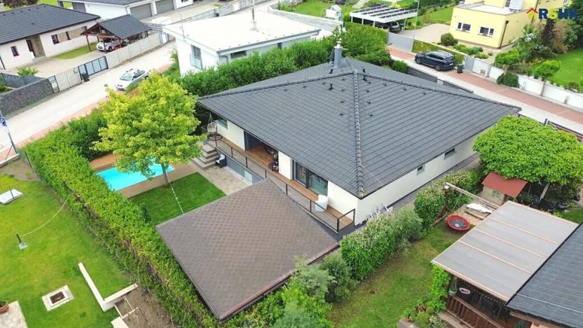 Prodej rodinného domu, Stěžery, 156 m2