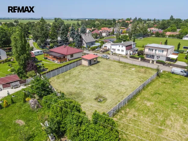 Prodej pozemku pro bydlení, Křenice, 1043 m2