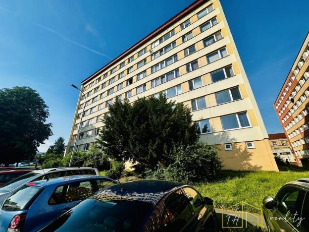 Prodej bytu 3+1, Teplice - Trnovany, Zemská, 55 m2