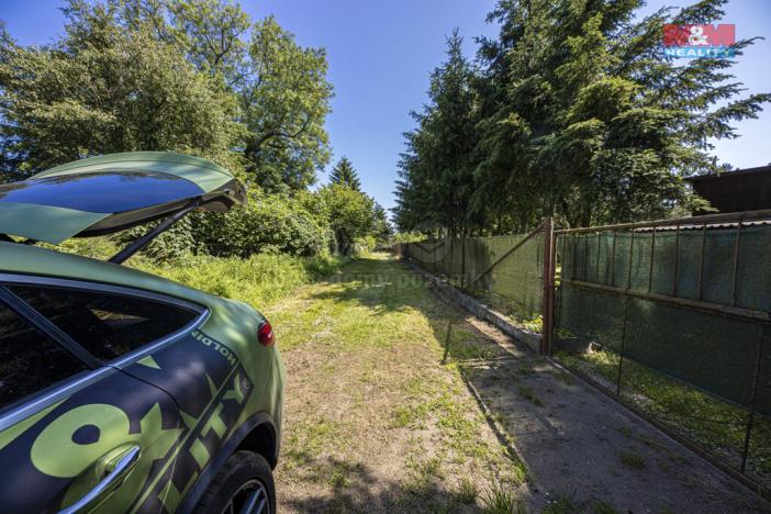 Prodej pole, Svatý Mikuláš - Lišice, 664 m2