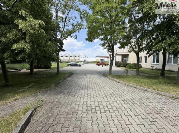 Pronájem skladu, Chomutov, Pražská, 7300 m2