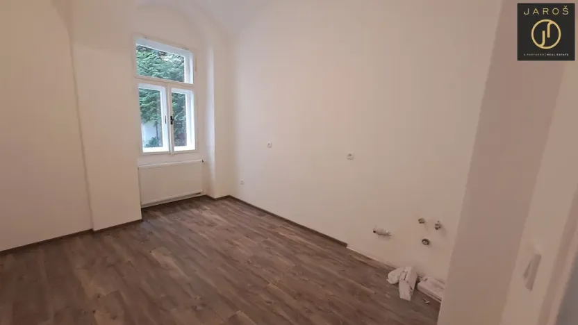 Prodej bytu 4+1, Karlovy Vary, Zámecký vrch, 118 m2