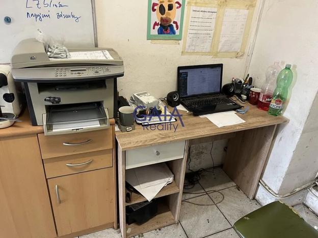 Prodej výrobních prostor, Strážovice, 450 m2