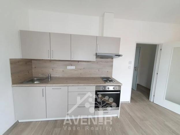 Pronájem bytu 2+kk, Jablonec nad Nisou, Saskova, 42 m2