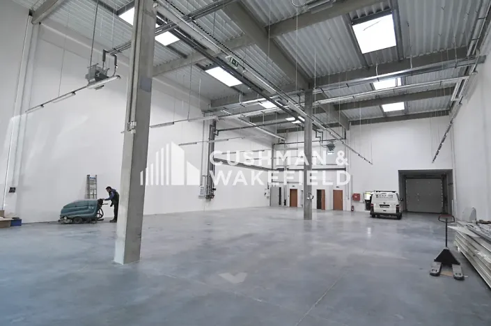Pronájem skladu, Praha - Letňany, Toužimská, 500 m2