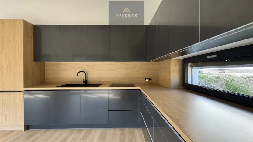Prodej rodinného domu, Staříč, 160 m2
