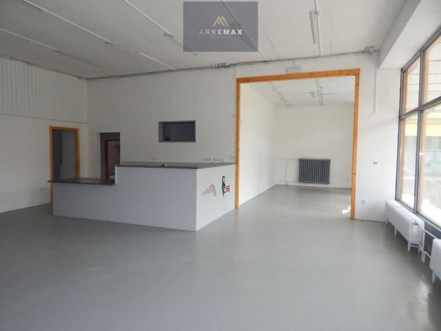 Prodej obchodního prostoru, Bruntál, Jesenická, 584 m2