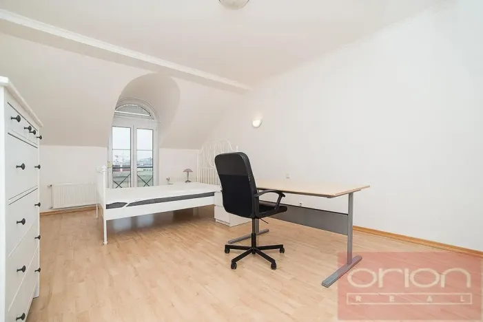 Pronájem bytu 4+1, Praha - Vinohrady, Italská, 205 m2