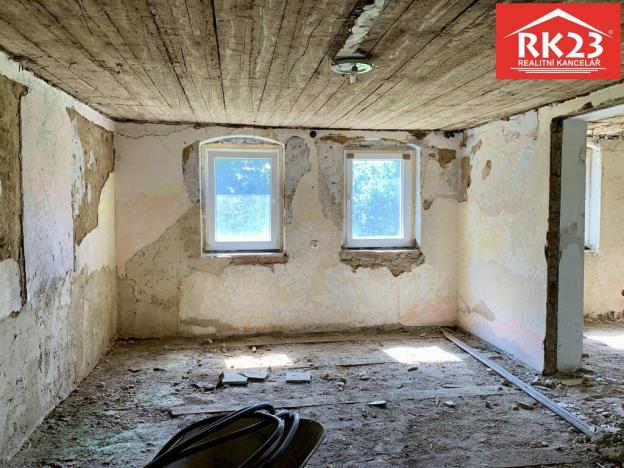 Prodej rodinného domu, Nová Ves - Louka, 350 m2