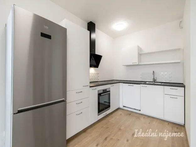 Pronájem bytu 2+kk, Praha - Dolní Počernice, Černodolská, 62 m2