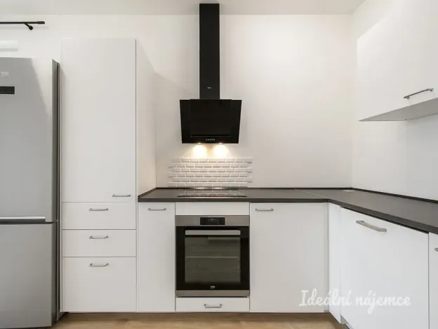 Pronájem bytu 2+kk, Praha - Dolní Počernice, Černodolská, 62 m2