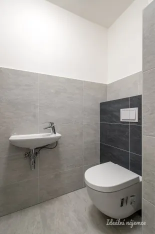 Pronájem bytu 2+kk, Praha - Dolní Počernice, Černodolská, 62 m2