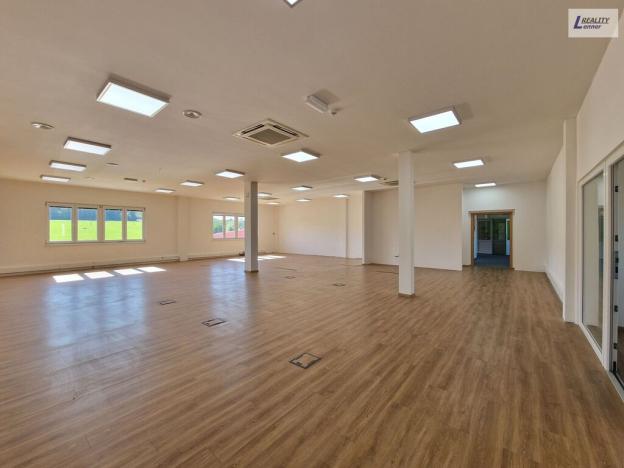 Pronájem obchodního prostoru, Příbram - Příbram V-Zdaboř, Brodská, 954 m2