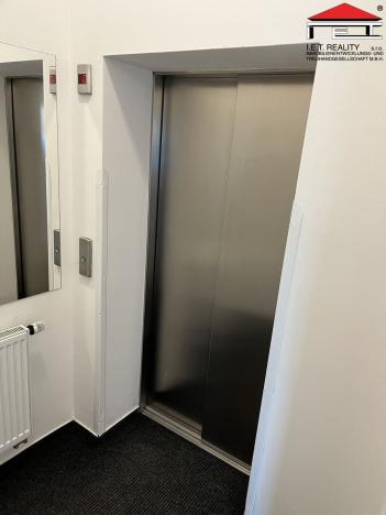 Pronájem ordinace, Frýdek-Místek - Frýdek, Potoční, 121 m2