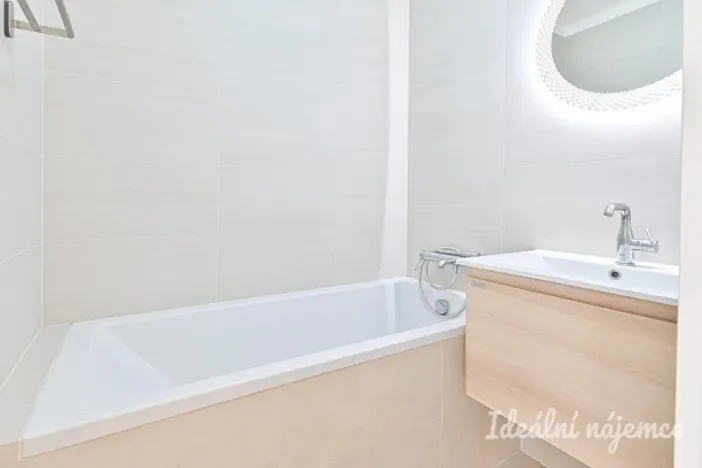 Pronájem bytu 2+1, Brno, Klímova, 45 m2