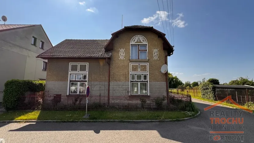 Prodej rodinného domu, Opatovice nad Labem, Luční, 210 m2