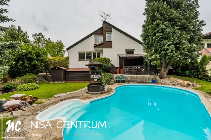 Prodej rodinného domu, Stráž nad Nisou, 270 m2