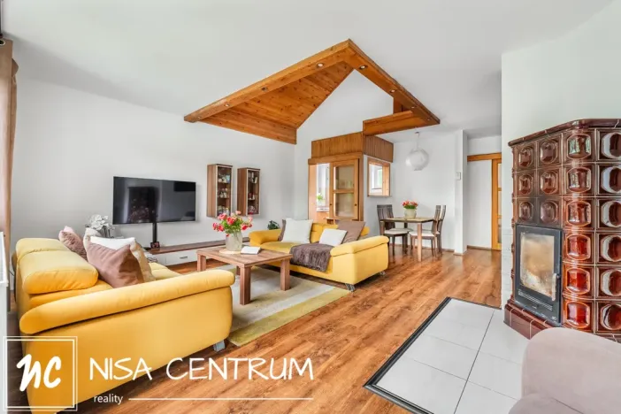 Prodej rodinného domu, Stráž nad Nisou, 270 m2