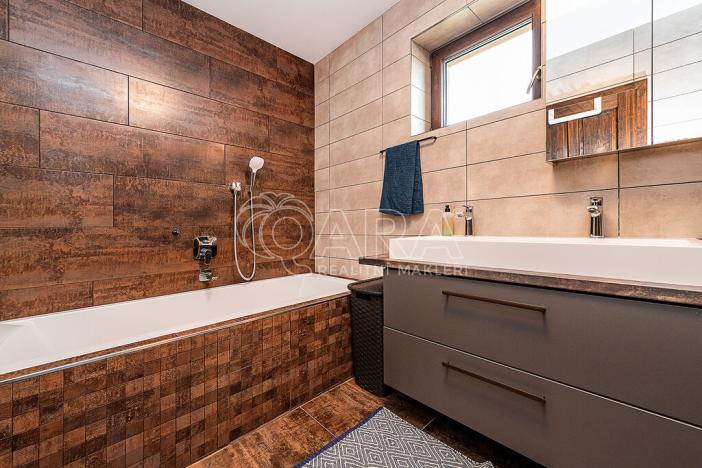 Prodej rodinného domu, Bukvice, 158 m2