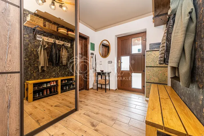 Prodej rodinného domu, Bukvice, 158 m2