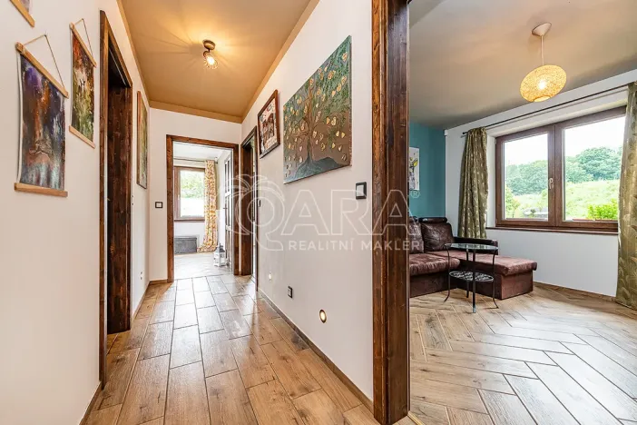 Prodej rodinného domu, Bukvice, 158 m2