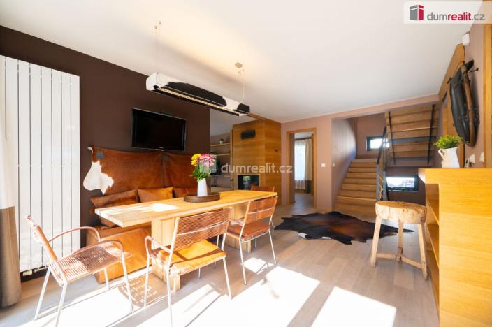 Prodej rodinného domu, Netolice, Na Horánku, 286 m2