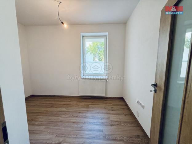 Prodej bytu 3+kk, Třebechovice pod Orebem, Masarykovo náměstí, 65 m2