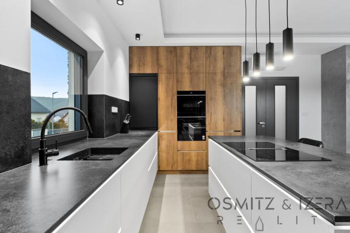 Prodej rodinného domu, Trubín, 301 m2