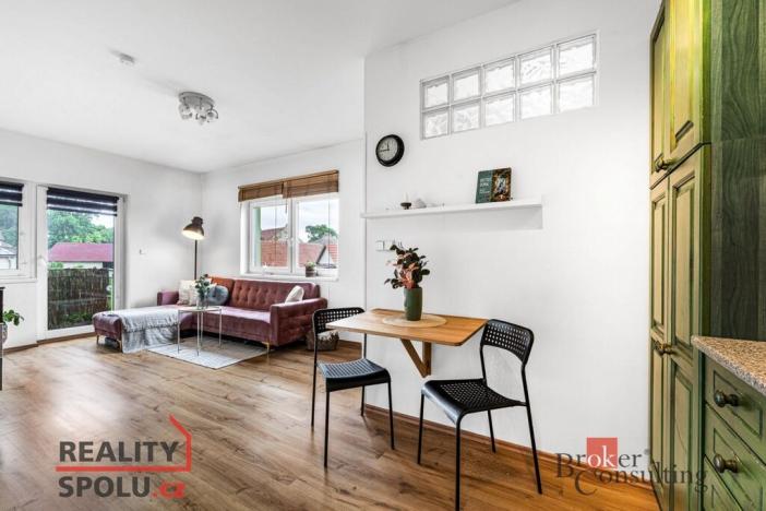 Prodej bytu 2+kk, Kouřim, Mírové náměstí, 39 m2