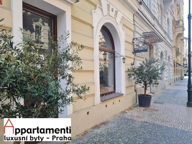 Pronájem restaurace, Praha - Staré Město, Veleslavínova, 150 m2