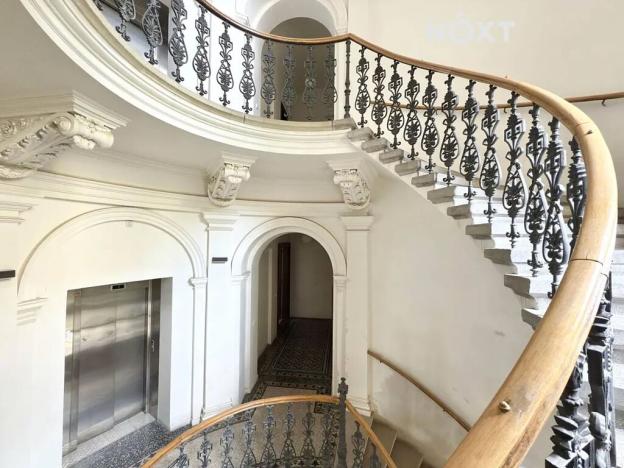 Prodej bytu 3+1, Praha - Vinohrady, Škrétova, 117 m2