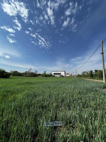 Prodej pozemku pro bydlení, Hrušky, 380 m2