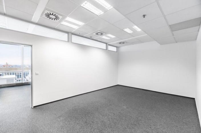 Pronájem kanceláře, Praha - Nusle, Na strži, 266 m2