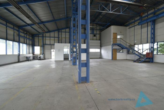 Pronájem skladu, Nová Paka - Štikov, 648 m2