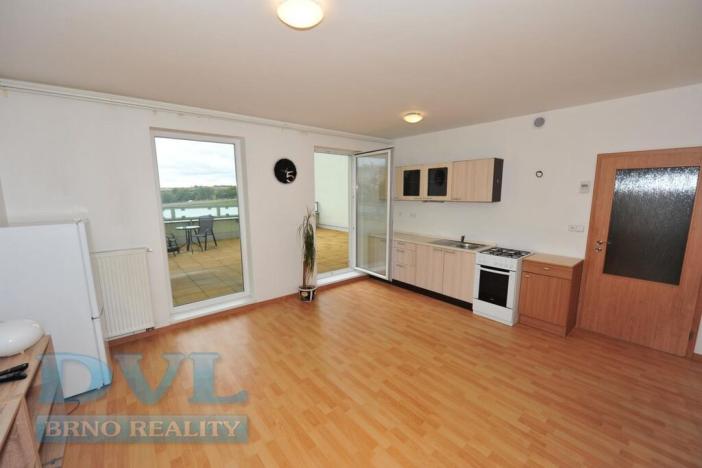 Prodej bytu 1+kk, Rousínov, Nad Školou, 35 m2