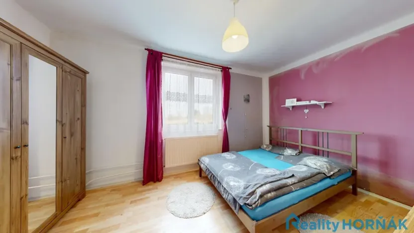 Prodej rodinného domu, Stádlec, 360 m2