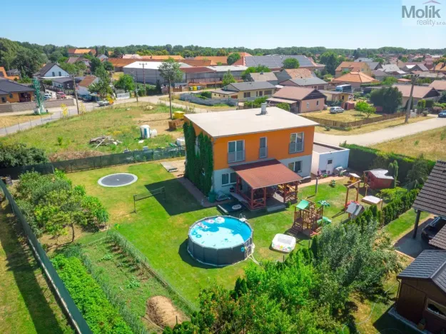 Prodej rodinného domu, Obříství, Povodňová, 150 m2