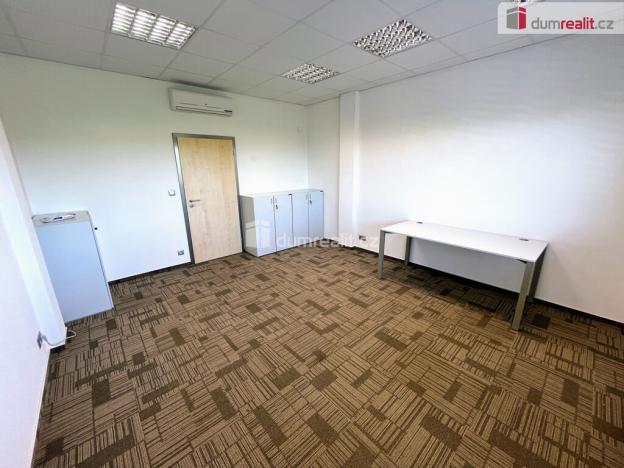 Pronájem kanceláře, Uherské Hradiště, Stojanova, 40 m2