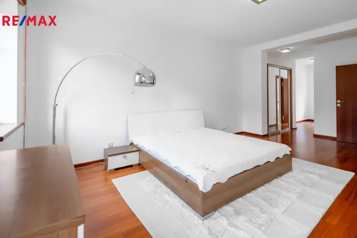 Prodej bytu 3+kk, Karlovy Vary, Nebozízek, 155 m2