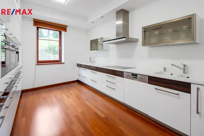 Prodej bytu 3+kk, Karlovy Vary, Nebozízek, 155 m2