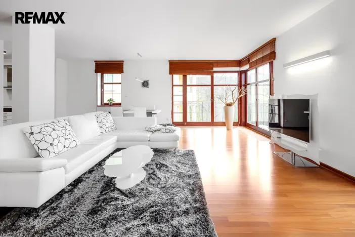 Prodej bytu 3+kk, Karlovy Vary, Nebozízek, 155 m2