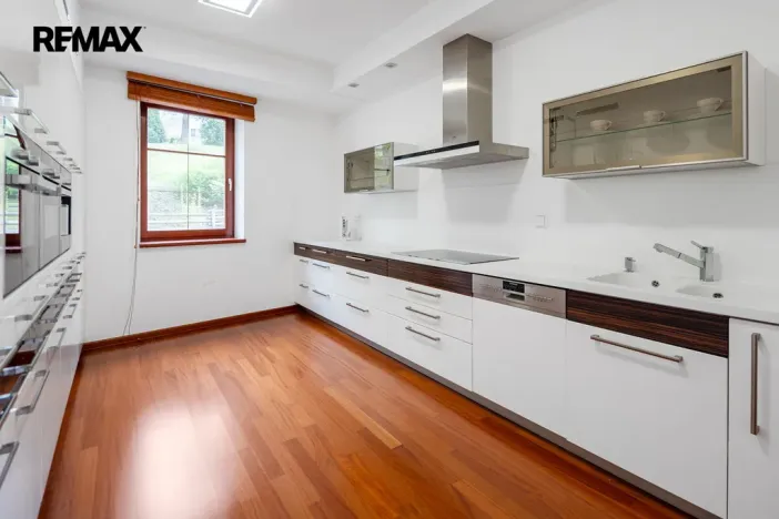 Prodej bytu 3+kk, Karlovy Vary, Nebozízek, 155 m2
