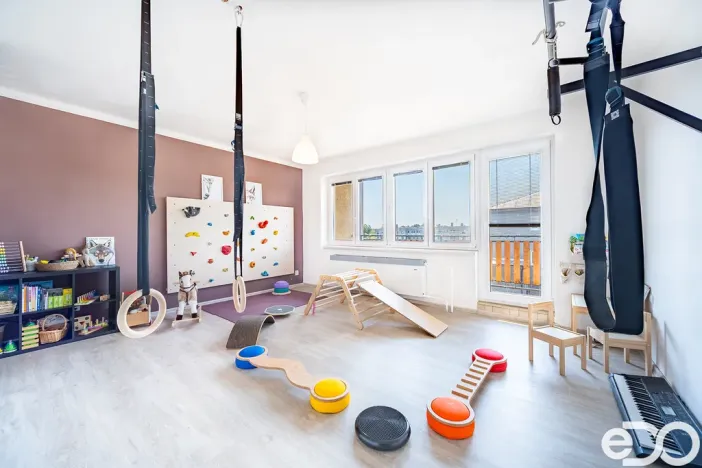 Prodej rodinného domu, Golčův Jeníkov, V Zahradách, 156 m2