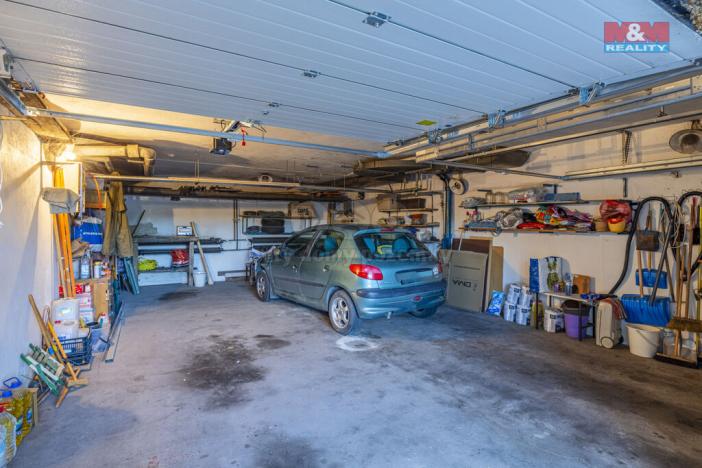 Prodej garážového stání, Praha - Malešice, Heldova, 25 m2